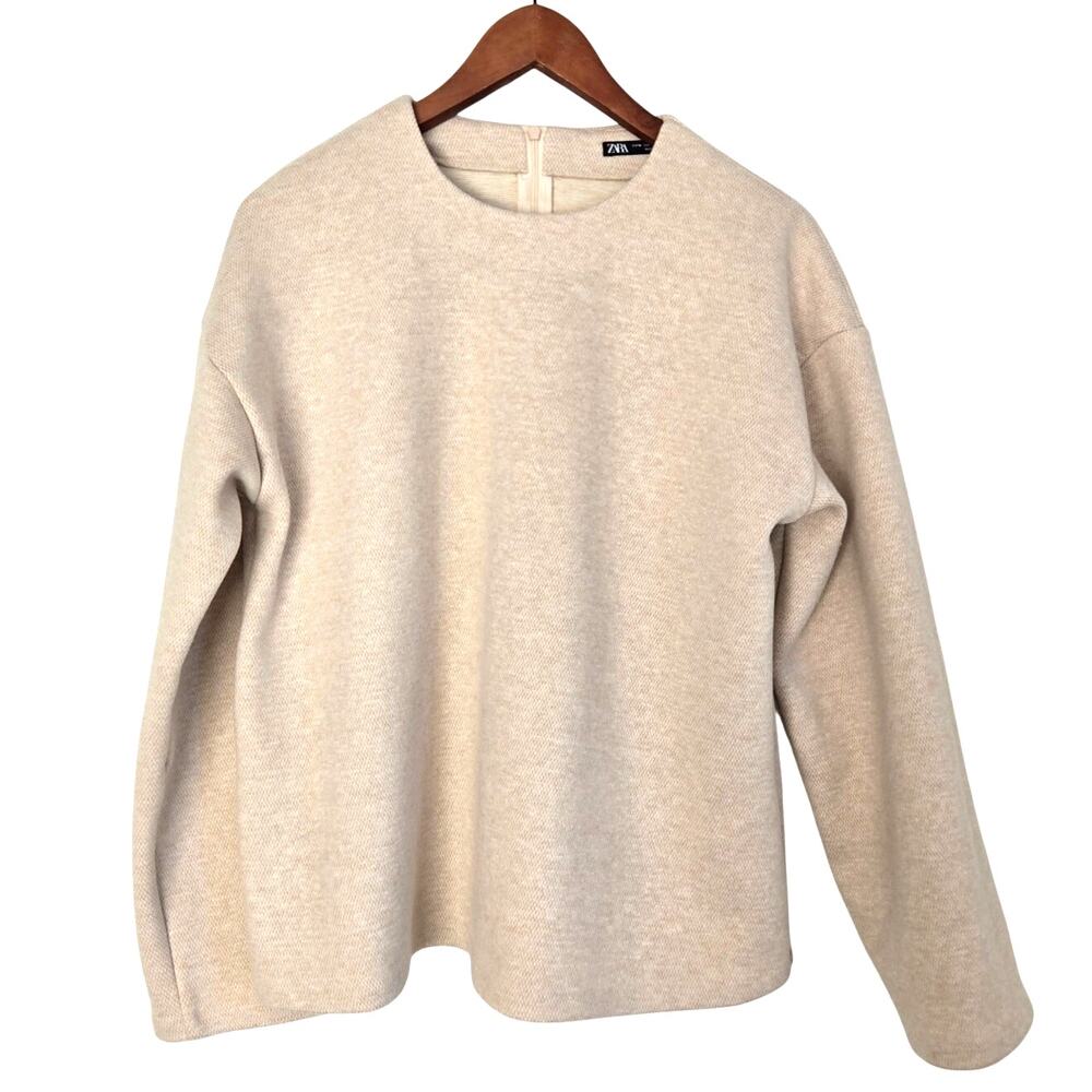 Minimalist Cream Soft‑Feel Textured Knit Sweater Boxy Crew Neck Back Zip Medium